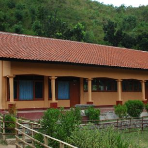 Základní škola Ngolang