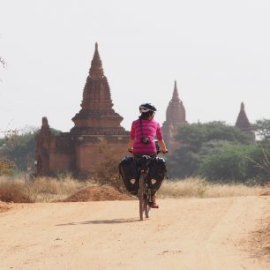 Na kole po Mandalay