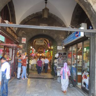 Velký Bazar se nachází ve čtvrti Beyazit /Foto Olcay Düzgün/ 