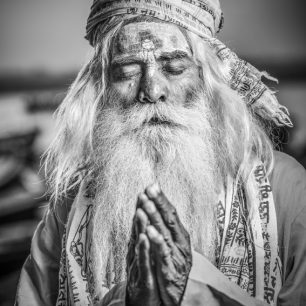 Svatý muž, Váránasí, Indie