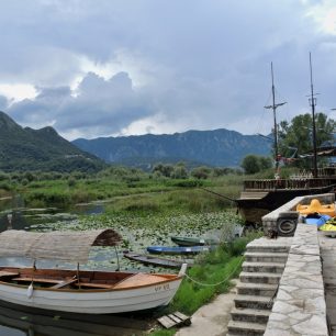 Přístav ve Virpazaru, Černá Hora