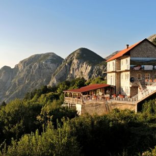 Výhledy po cestě do národního parku Lovčen, Černá Hora