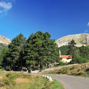 Stoupající silnice, Lovčen, Černá Hora