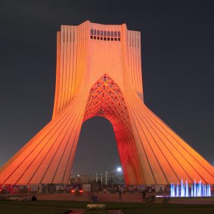 Památník Azadi, Teherán, Írán
