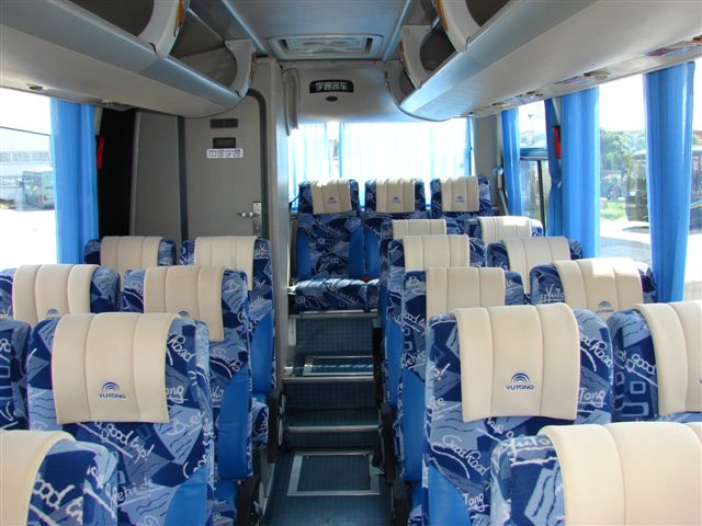  Interiér autobusu pro turisty, Kuba