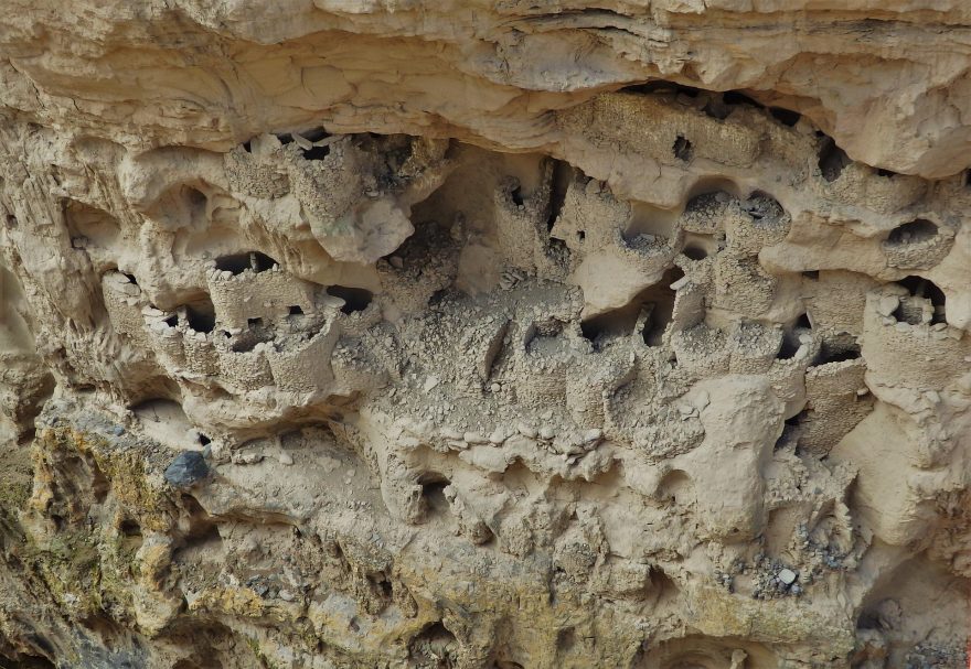 Jeskyně "colca" z mostu Puente Sifon, Peru