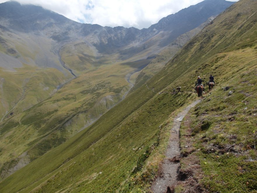 Cesta průsmykem, Gruzie