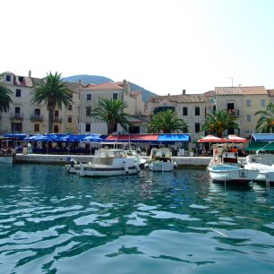 Doky v přístavu, Zadar, Chorvatsko