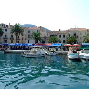 Doky v přístavu, Zadar, Chorvatsko