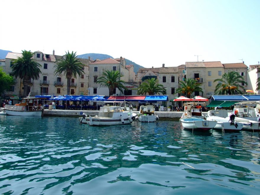 Doky v přístavu, Zadar, Chorvatsko