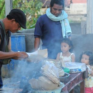 Street food, Bali, Indonésie, foto: Denisa Kvaltínová