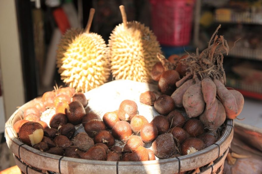Salak neboli snake fruit, Bali, Indonésie
