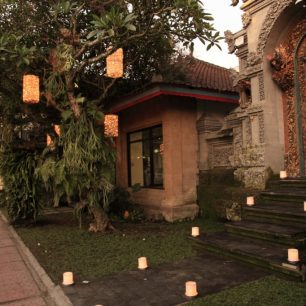 Ubud a jeho lákavé restaurace, Bali, Indonésie