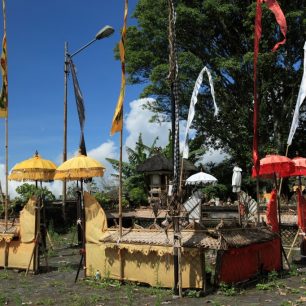 Jakoby opuštěný chrám, Bali, Indonésie