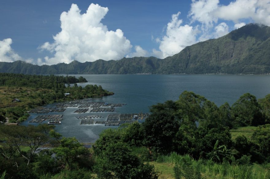 Jezero Batur, severovýchodní Bali, Indonésie