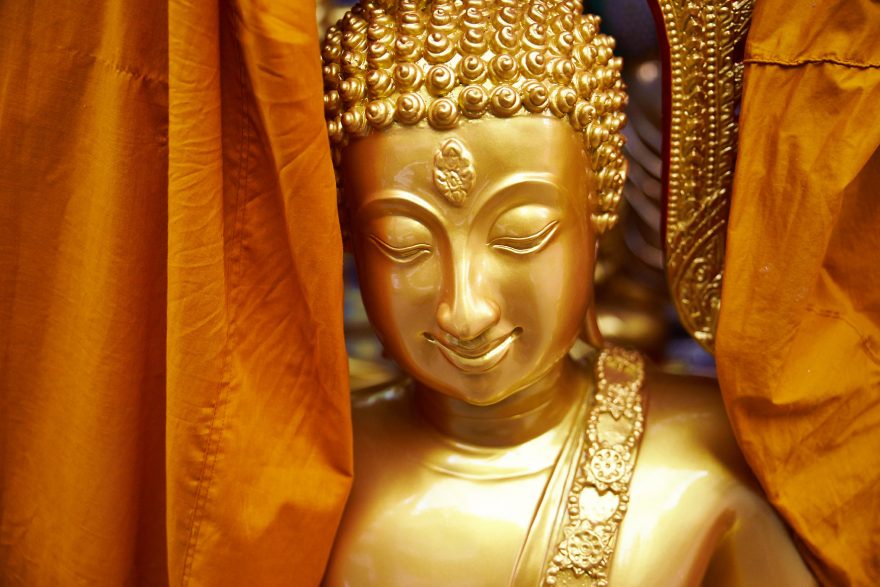 Buddha zářící novotou. Thajsko