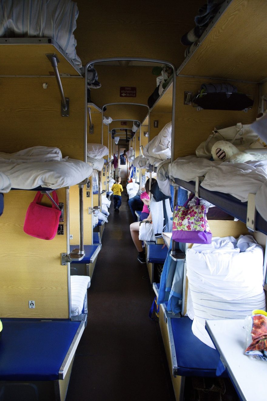 Pohled do vagonu, Transsibiřská magistrála, Rusko