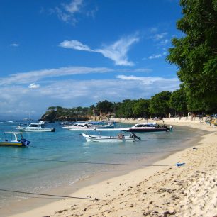 Pláž Nusa Lembongan, Bali, Indonésie