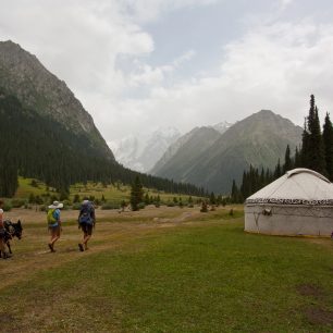 Putování s oslíkem, Kyrgyzstán