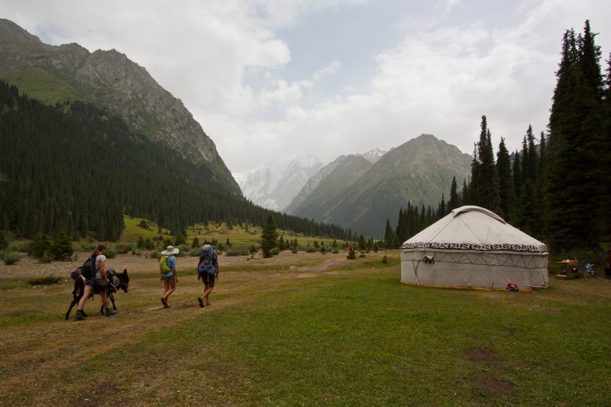 Putování s oslíkem, Kyrgyzstán