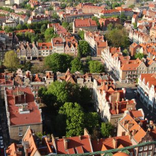 Pohled na město z věže kostela, Gdaňsk, Polsko