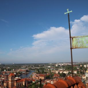 Pohled na město z věže kostela, Gdaňsk, Polsko