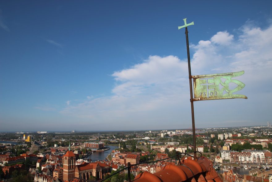 Pohled na město z věže kostela, Gdaňsk, Polsko