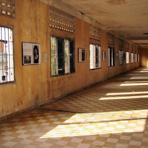 Vězení Tuol Sleng, Kambodža