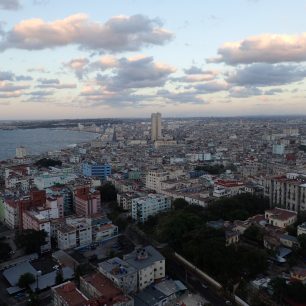 Pohled na Havanu z Havana Libre, Kuba