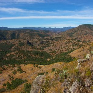 Vyprahlá krajina v okolí, Yepachic, Mexiko
