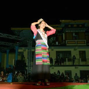Novopečená královna krásy, Miss Tibet 2016
