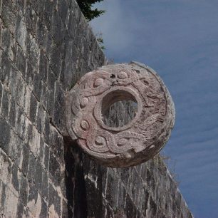 Kruhy, kam se míč musí trefit, Mexiko