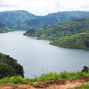 Jezero Bunyoni v Ugandě, Afrika
