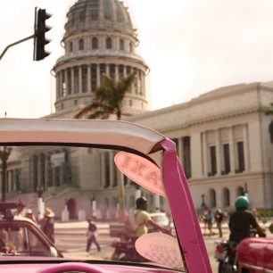 Kuba se asi možná může pyšnit největší sbírkou funkčních veteránů, Havana, Kuba