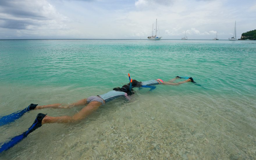 Pokud umí děti dobře plavat, šnorchlování se jim bude líbit, Karibik