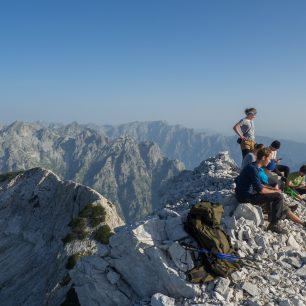 Dobývání bezejmenných dvoutisícovek, Albánie