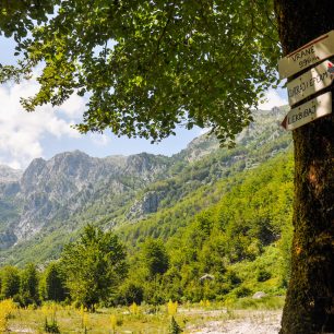 Rozcestník turistických tras, Albánie