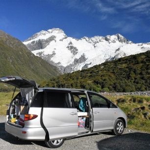Nejjednodušší, jak procestovat Zéland, je pronajmout si campervan. Jde to i zadarmo, když víte jak. Nový Zéland