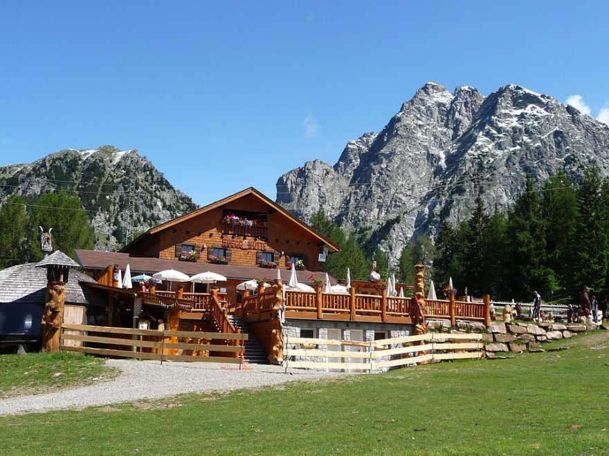 Typický tyrolský obrázek, Tyrolsko, Rakousko
