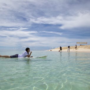 Surfování u ostrova Siargao, Filipíny