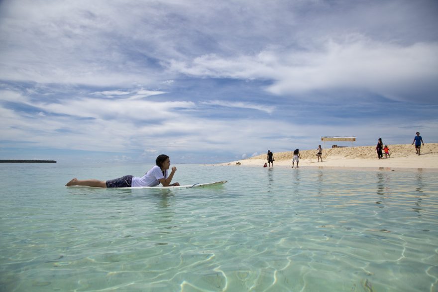 Surfování u ostrova Siargao, Filipíny