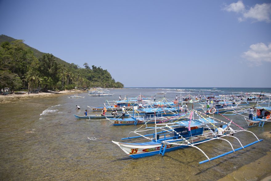 Místní tradiční rybářské loďky, Filipíny