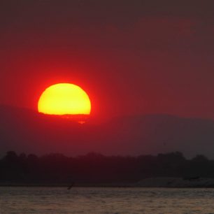 Západ slunce, Selous, Tanzánie