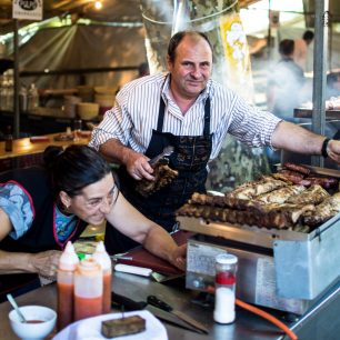 K dobré oslavě patří dobré jídlo, Sabucedo, Španělsko