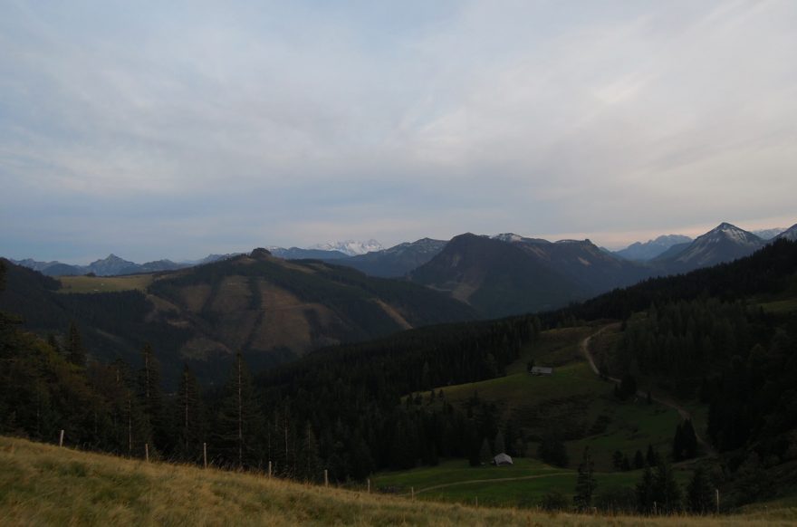 Dachstein a Osterhorngruppe – součást Salzkammergut Berge, Rakousko