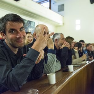 Sál osobností byl stále plný