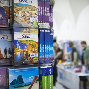 Průvodci Lonely Planet nemohly chybět