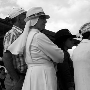 Taurina spolehlivě přiláká všechny vrstvy napříč ekvádorskou společností, včetně kléru. Ekvádor