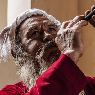 Muž z komunity Chám