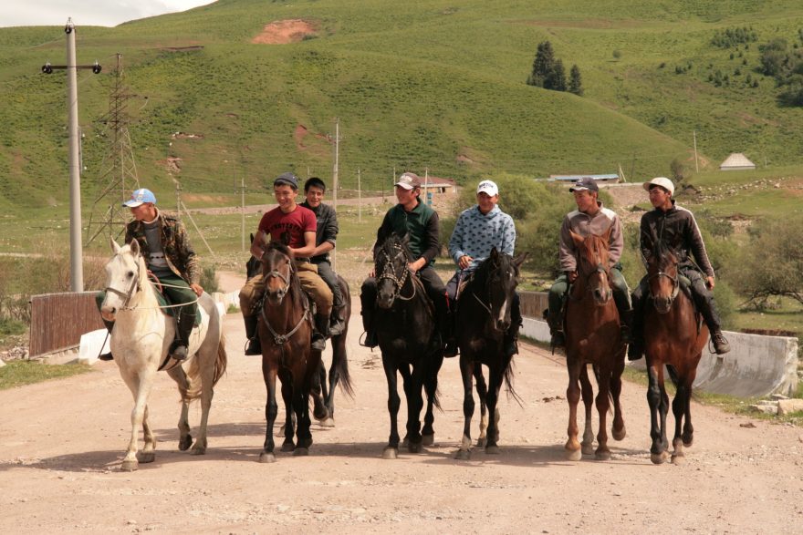 Cestování na koních je ideální